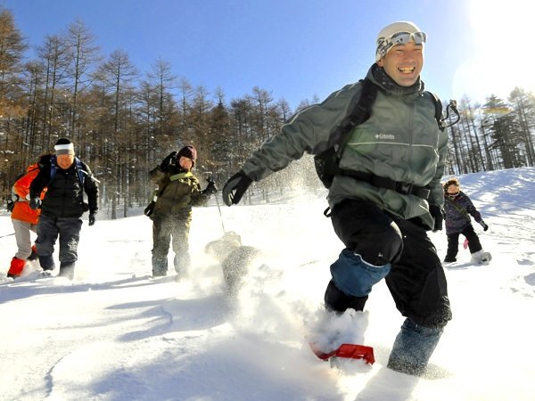 Running down the snowfield!１